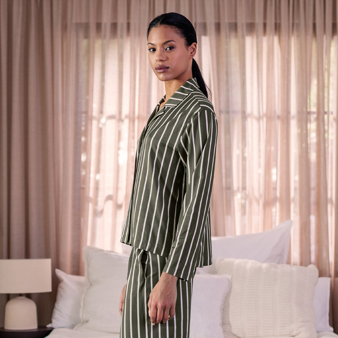 Kuhlendes Pyjama-Top || Classic Stripes