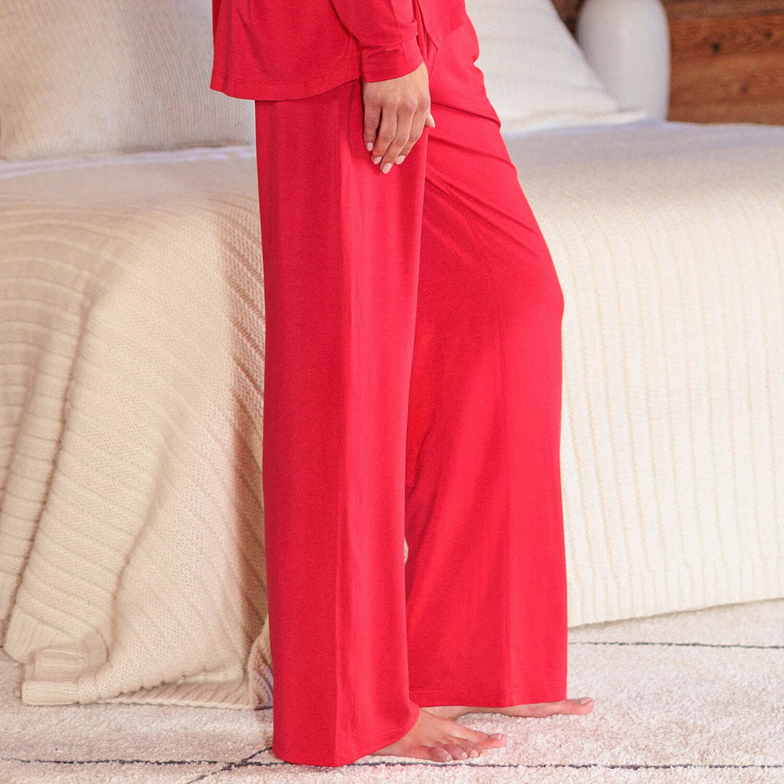 Atmungsaktive Pyjama Hose für Damen || Radiant Red